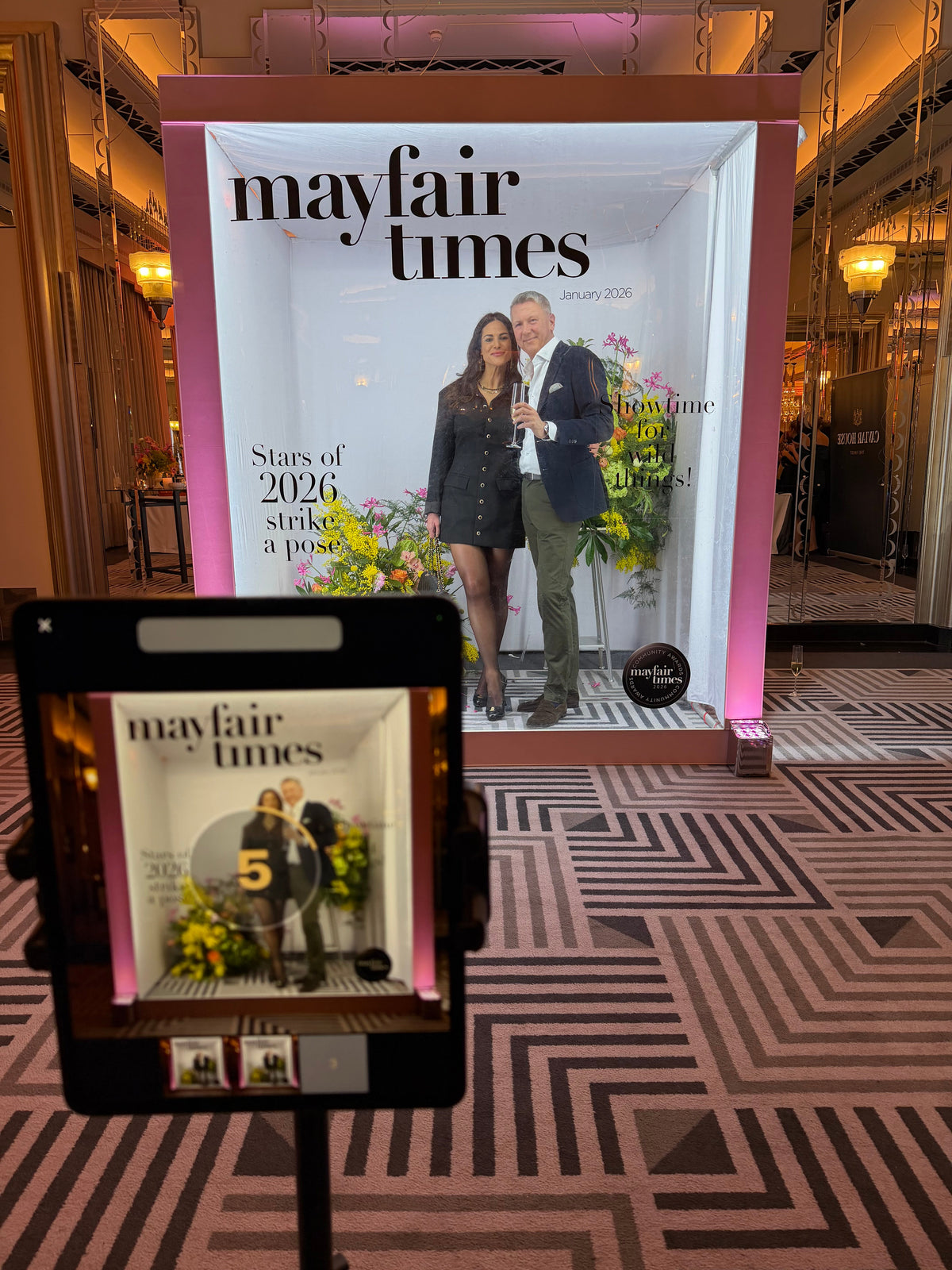 Vogue magazine-style photo booth enclosure