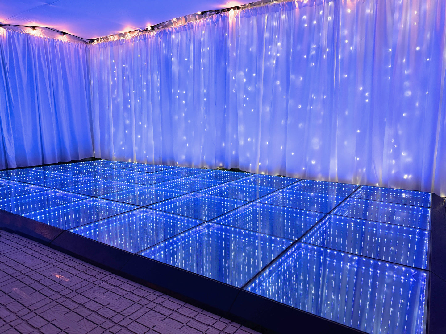 Infinity glass LED dance floor for events