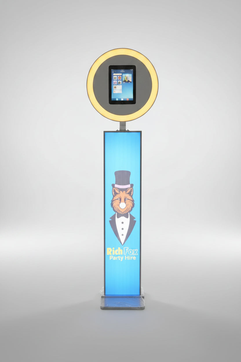 iPad selfie pod photo booth with LED ring light