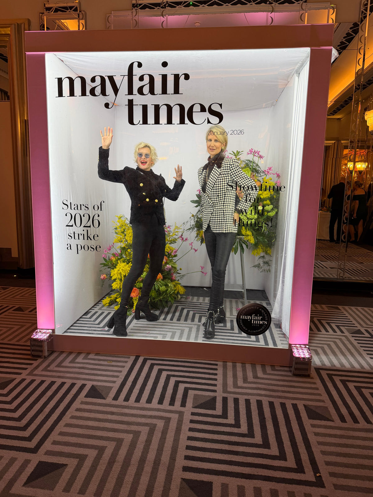 Vogue magazine-style photo booth enclosure