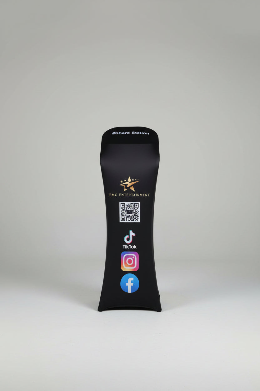 Customisable iPad tablet sharing station