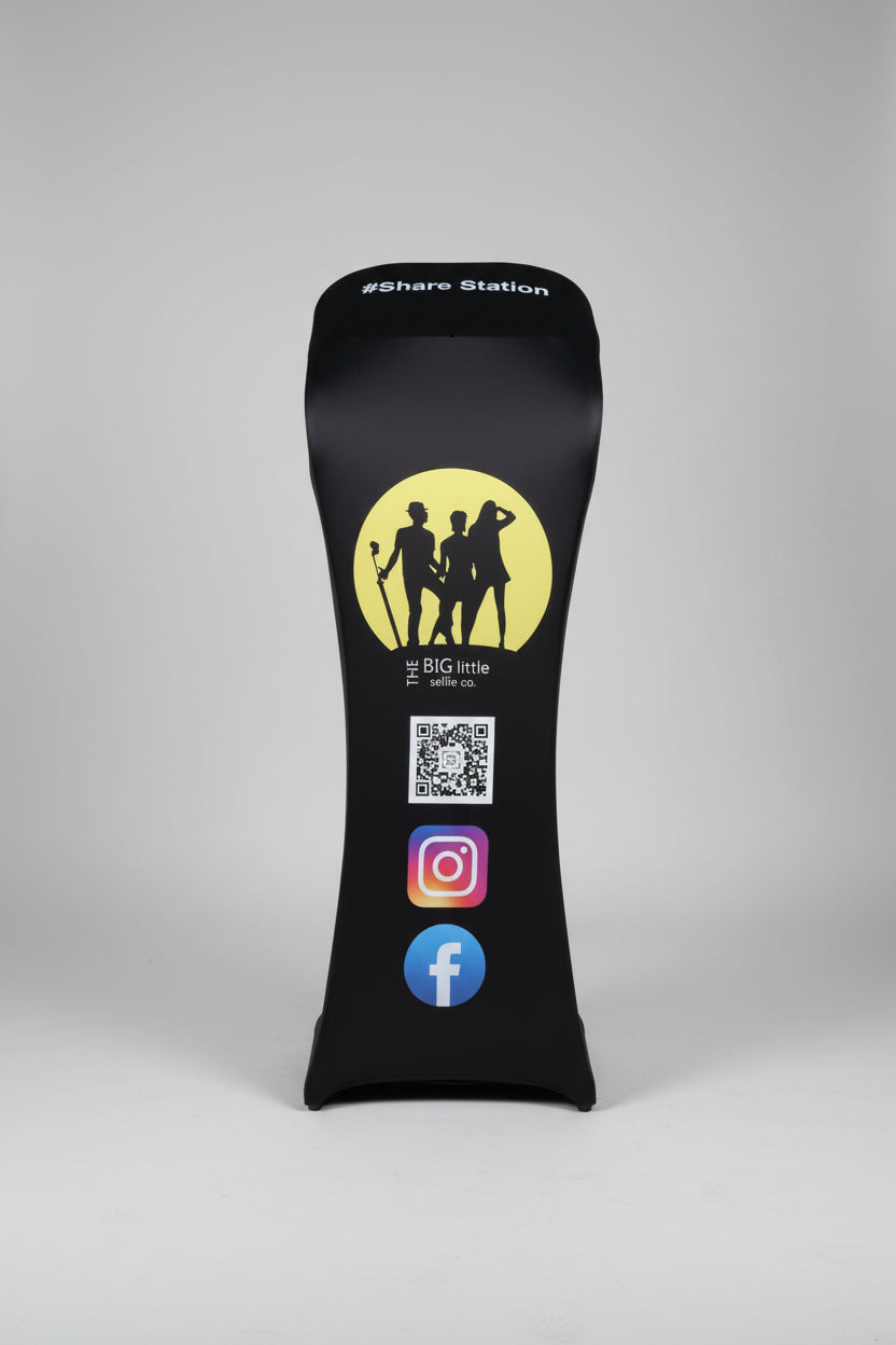 Customisable iPad tablet sharing station