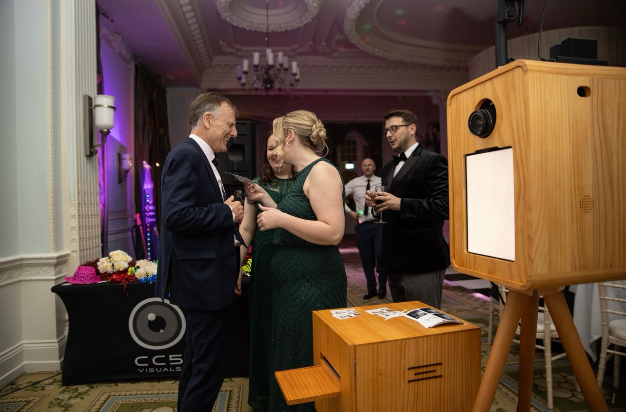 Vintage wooden double-screen DSLR and iPad selfie pod photo booth